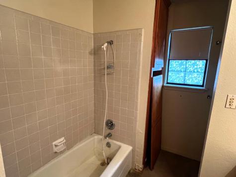 180 Steven Court La Grange TX 78945