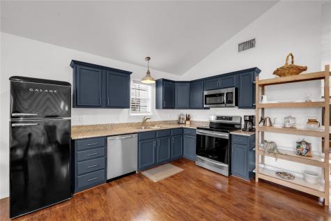 5898 River Oaks Drive Kingsland TX 78639