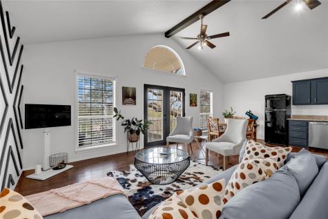 5898 River Oaks Drive Kingsland TX 78639
