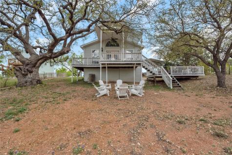 5898 River Oaks Drive Kingsland TX 78639