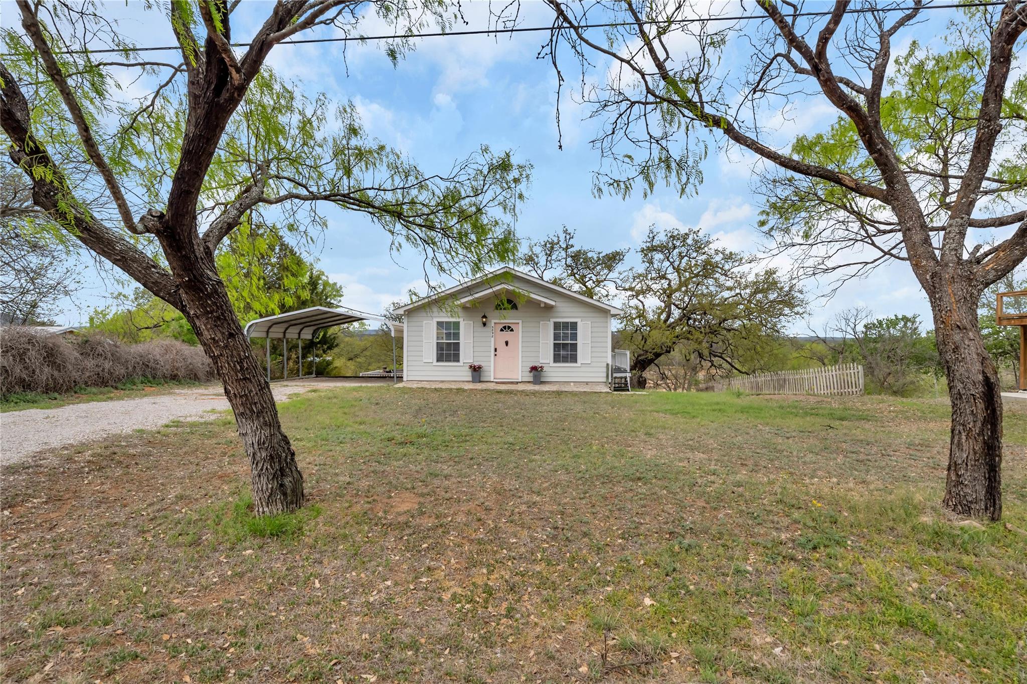 5898 River Oaks Drive Kingsland TX 78639