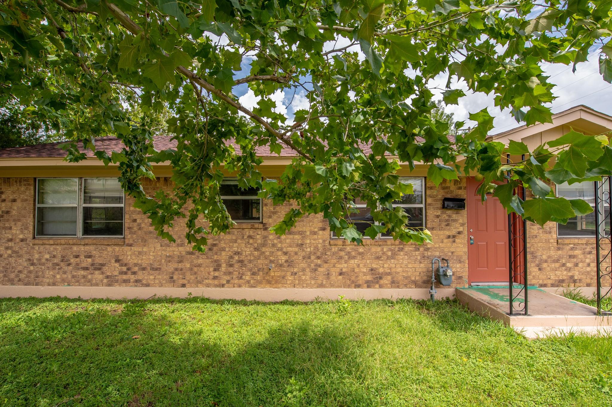 601 Martin Luther King Boulevard Cameron TX 76520