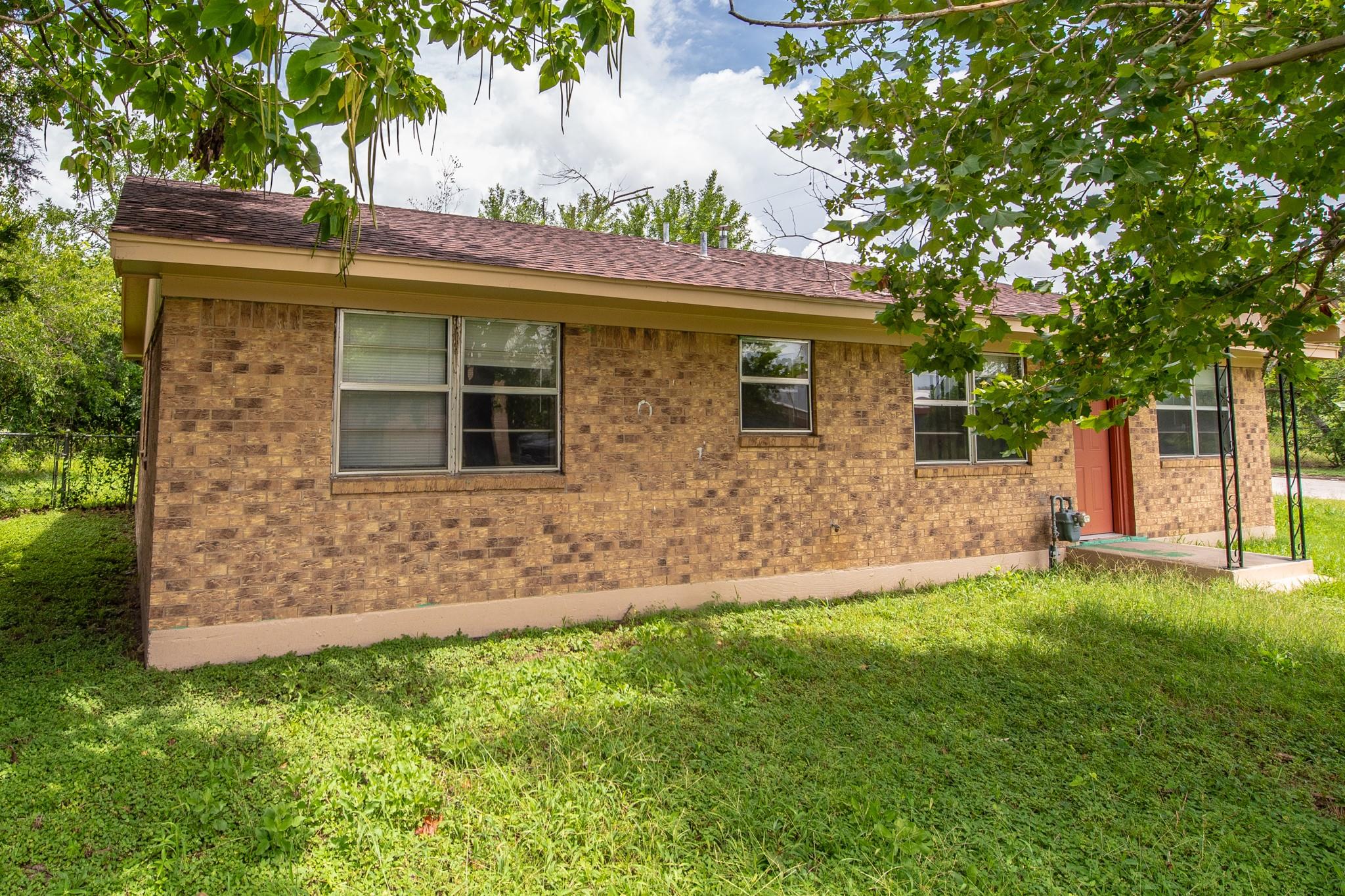 601 Martin Luther King Boulevard Cameron TX 76520
