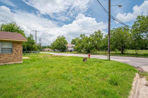 601 Martin Luther King Boulevard Cameron TX 76520