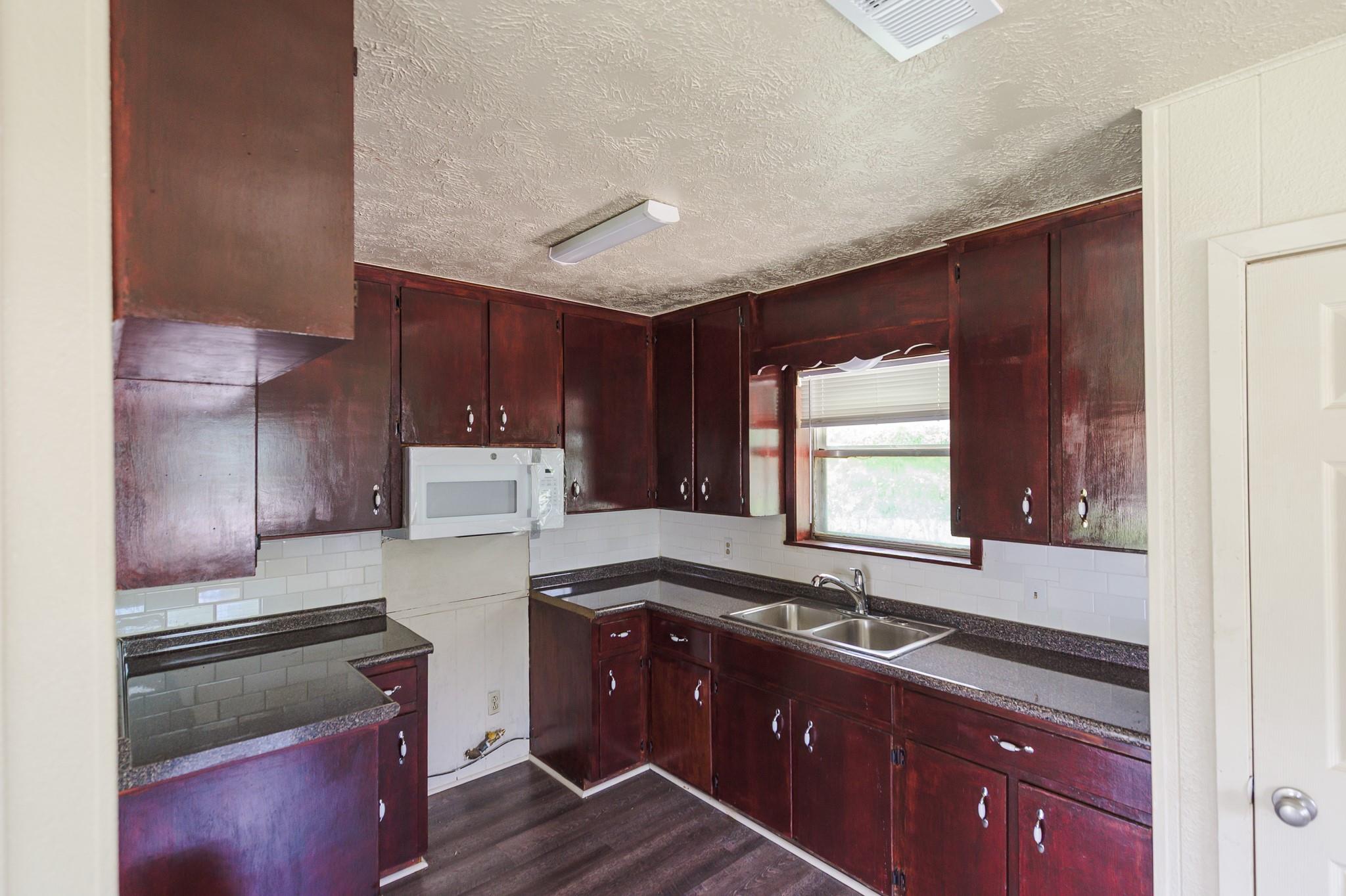 601 Martin Luther King Boulevard Cameron TX 76520