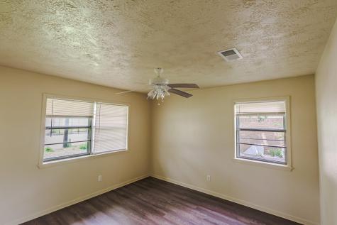 601 Martin Luther King Boulevard Cameron TX 76520