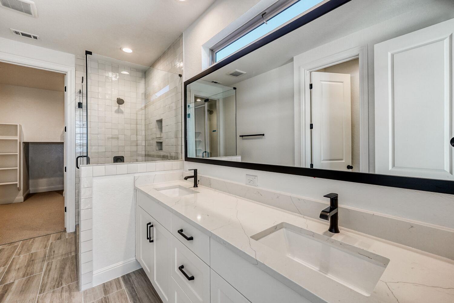 454 Burlington Drive Buda TX 78610