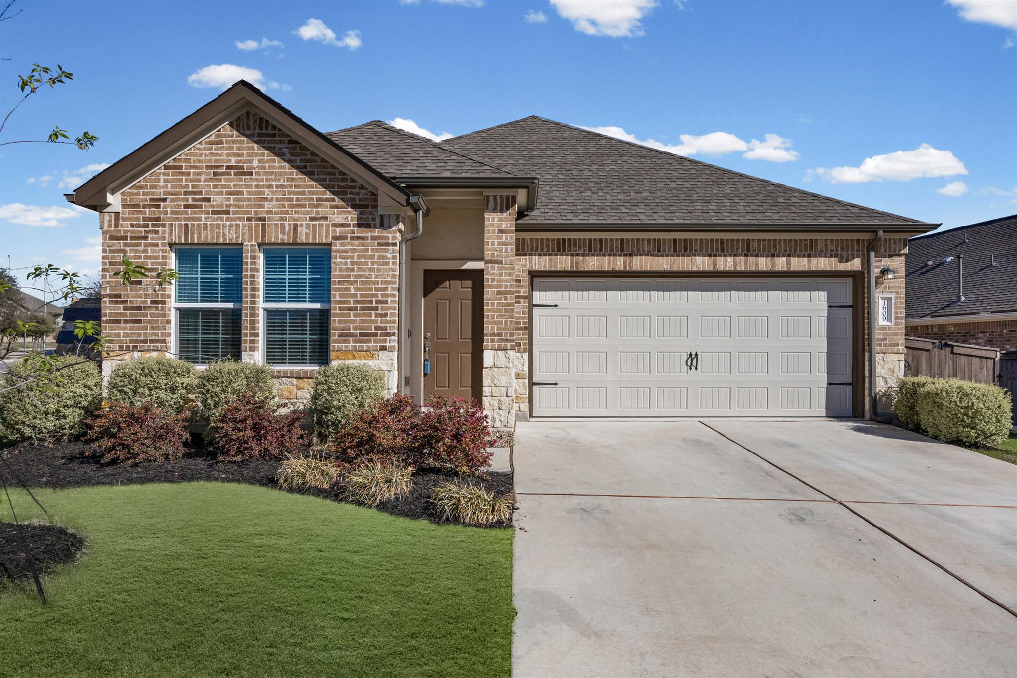 1609 Woolsey Way Leander TX 78641