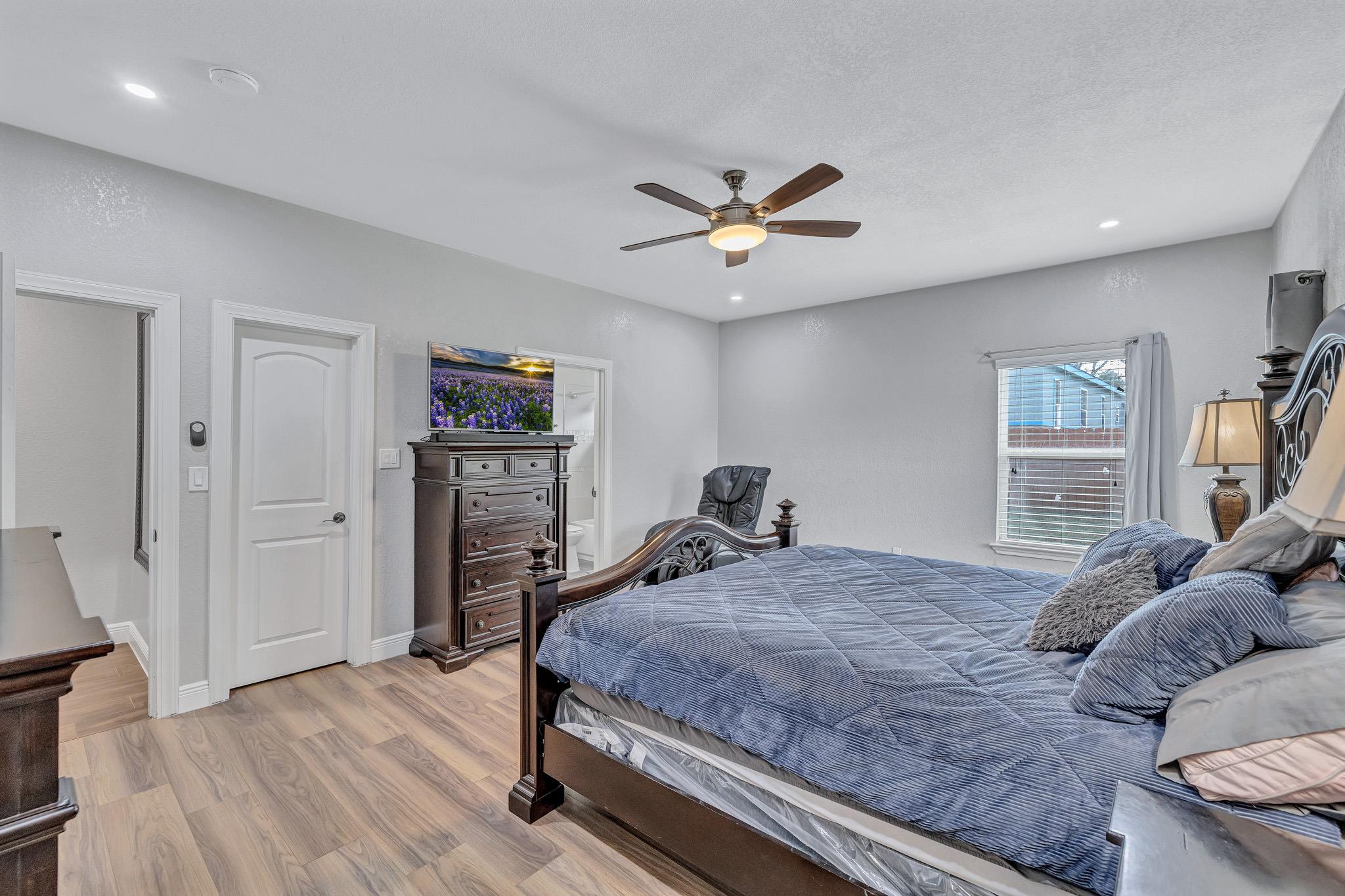 421 Las Lomas Drive Elgin TX 78621