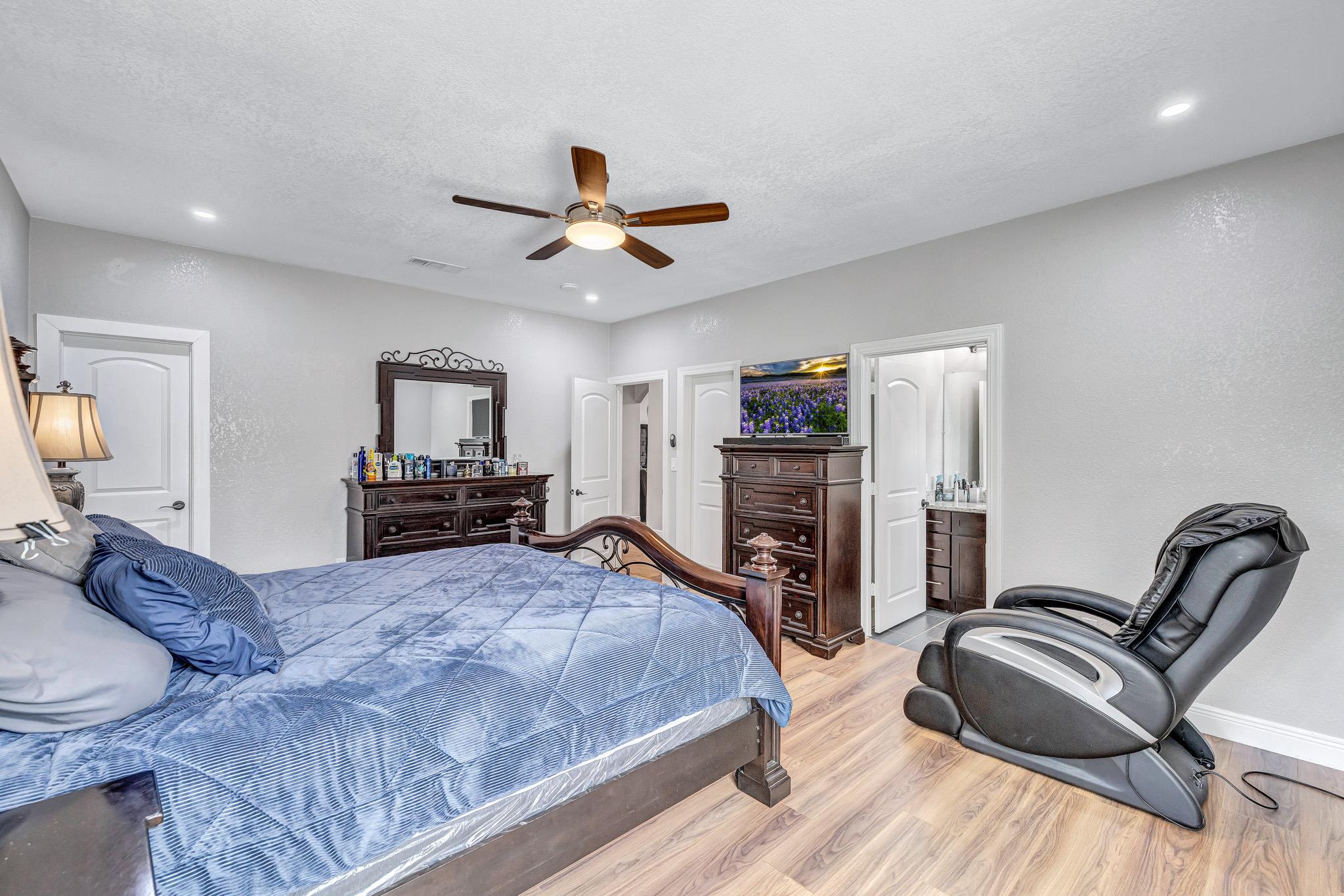 421 Las Lomas Drive Elgin TX 78621