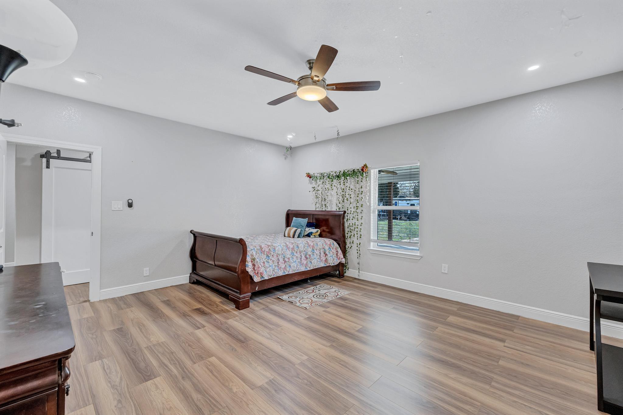 421 Las Lomas Drive Elgin TX 78621