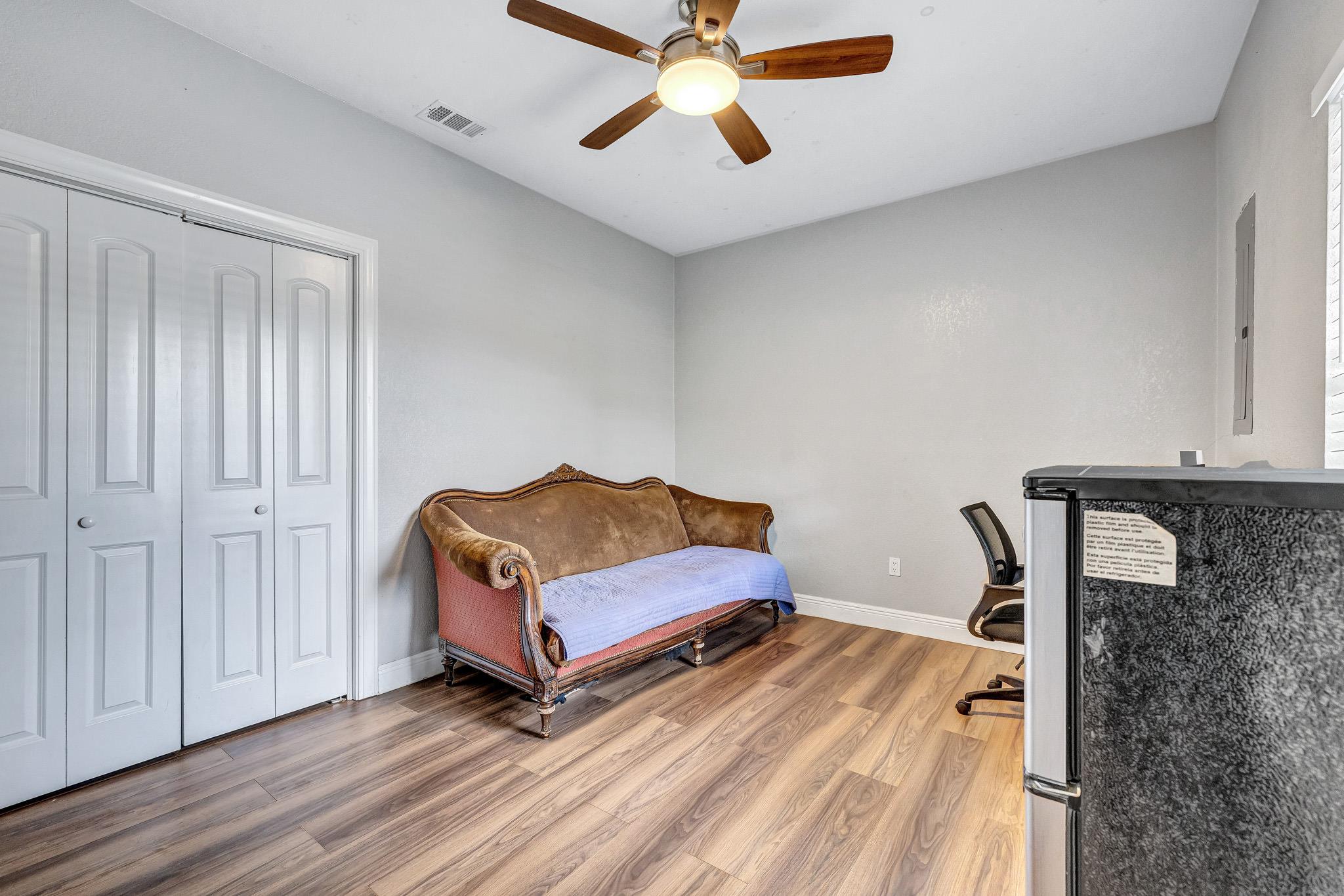 421 Las Lomas Drive Elgin TX 78621