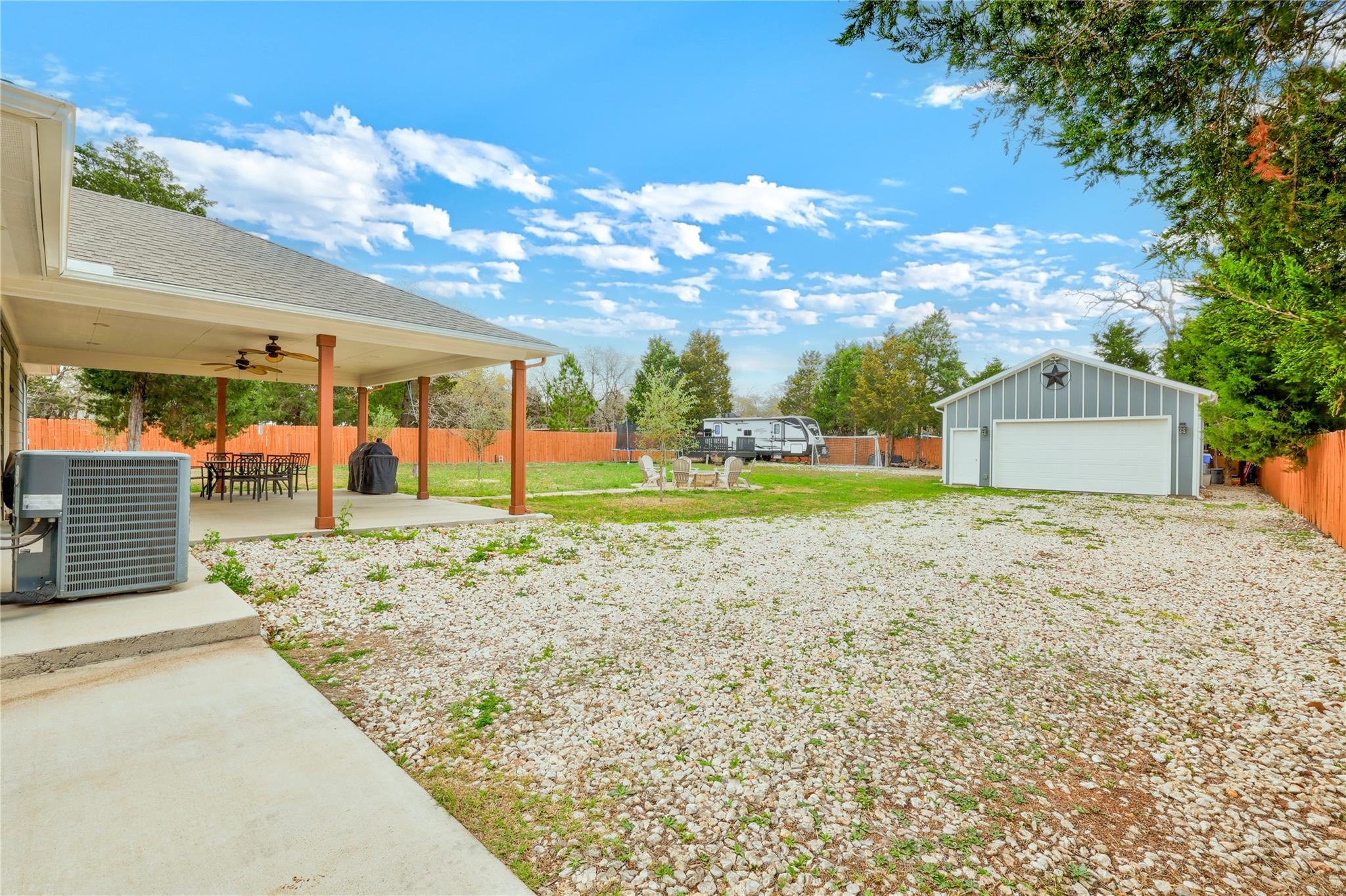 421 Las Lomas Drive Elgin TX 78621