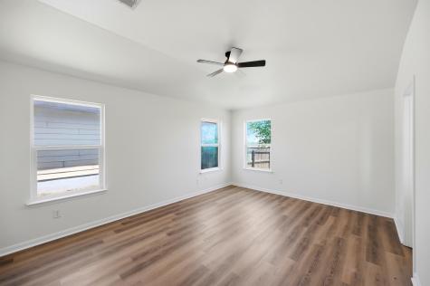 209 Hoya Lane San Marcos TX 78666