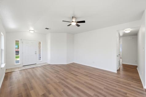 209 Hoya Lane San Marcos TX 78666