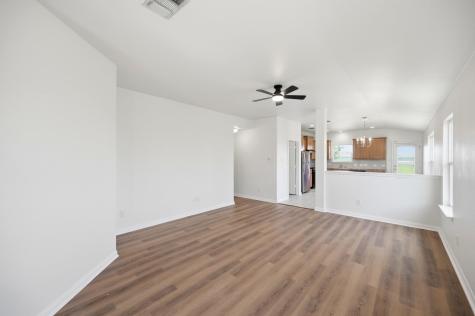 209 Hoya Lane San Marcos TX 78666