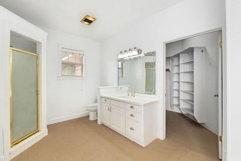 803 S Converse Street Flatonia TX 78941