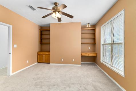 803 S Converse Street Flatonia TX 78941