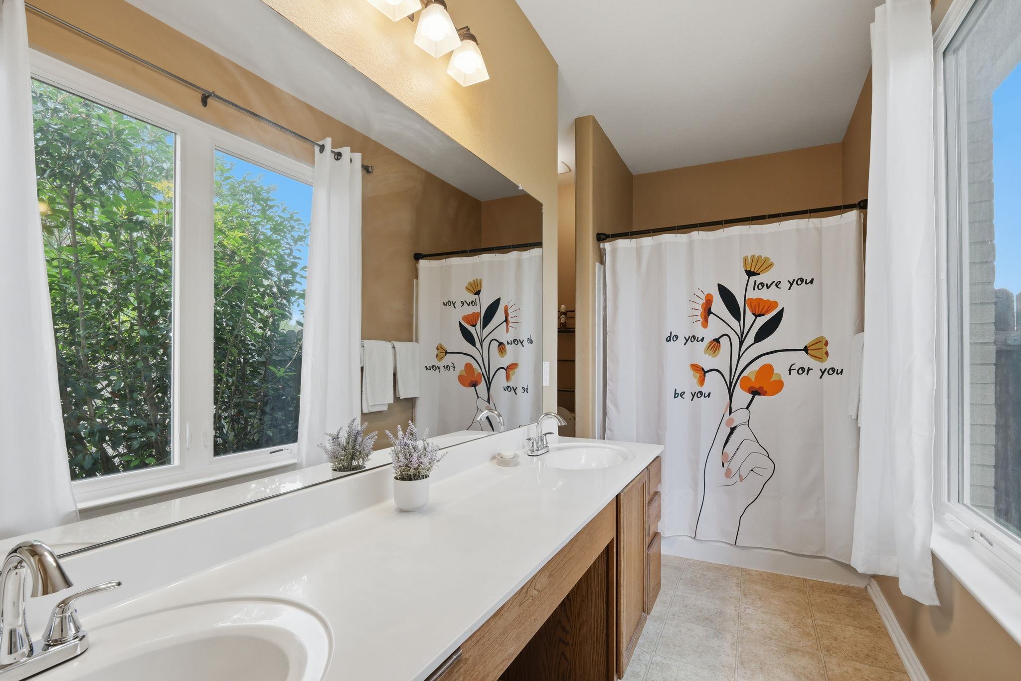 109 Silver Lace Lane Round Rock TX 78664