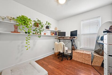 1005 Daphne Court Austin TX 78704
