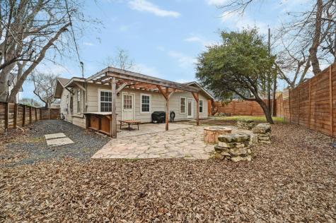 1005 Daphne Court Austin TX 78704