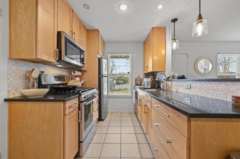 1005 Daphne Court Austin TX 78704