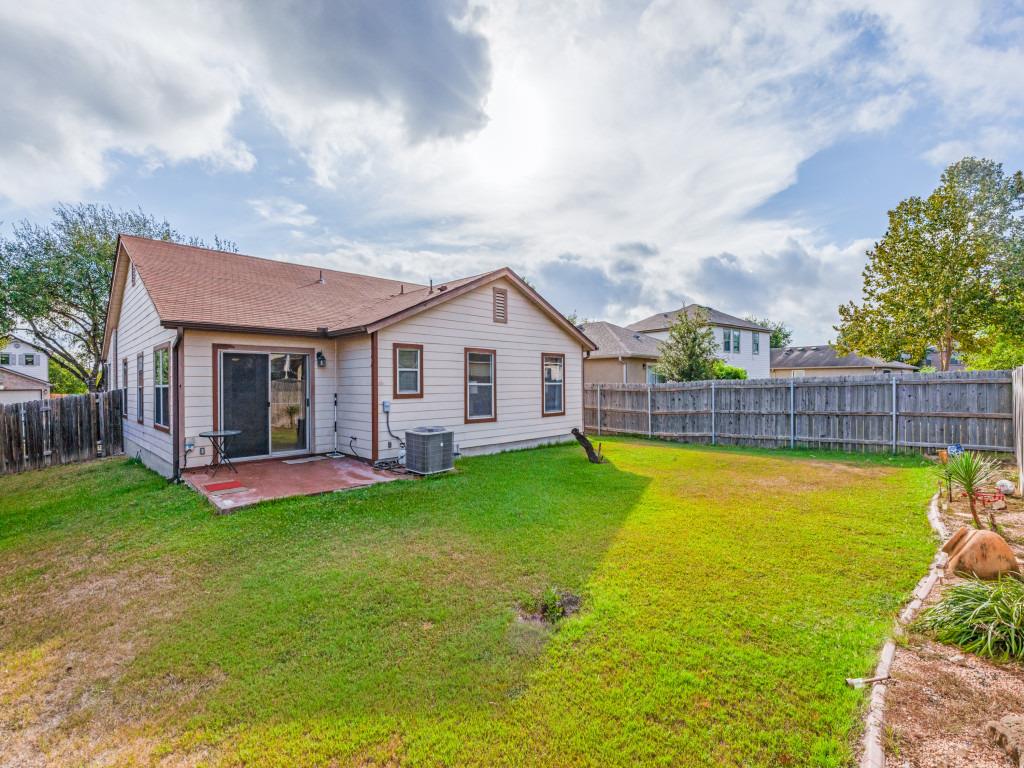 141 Beech Drive Kyle TX 78640