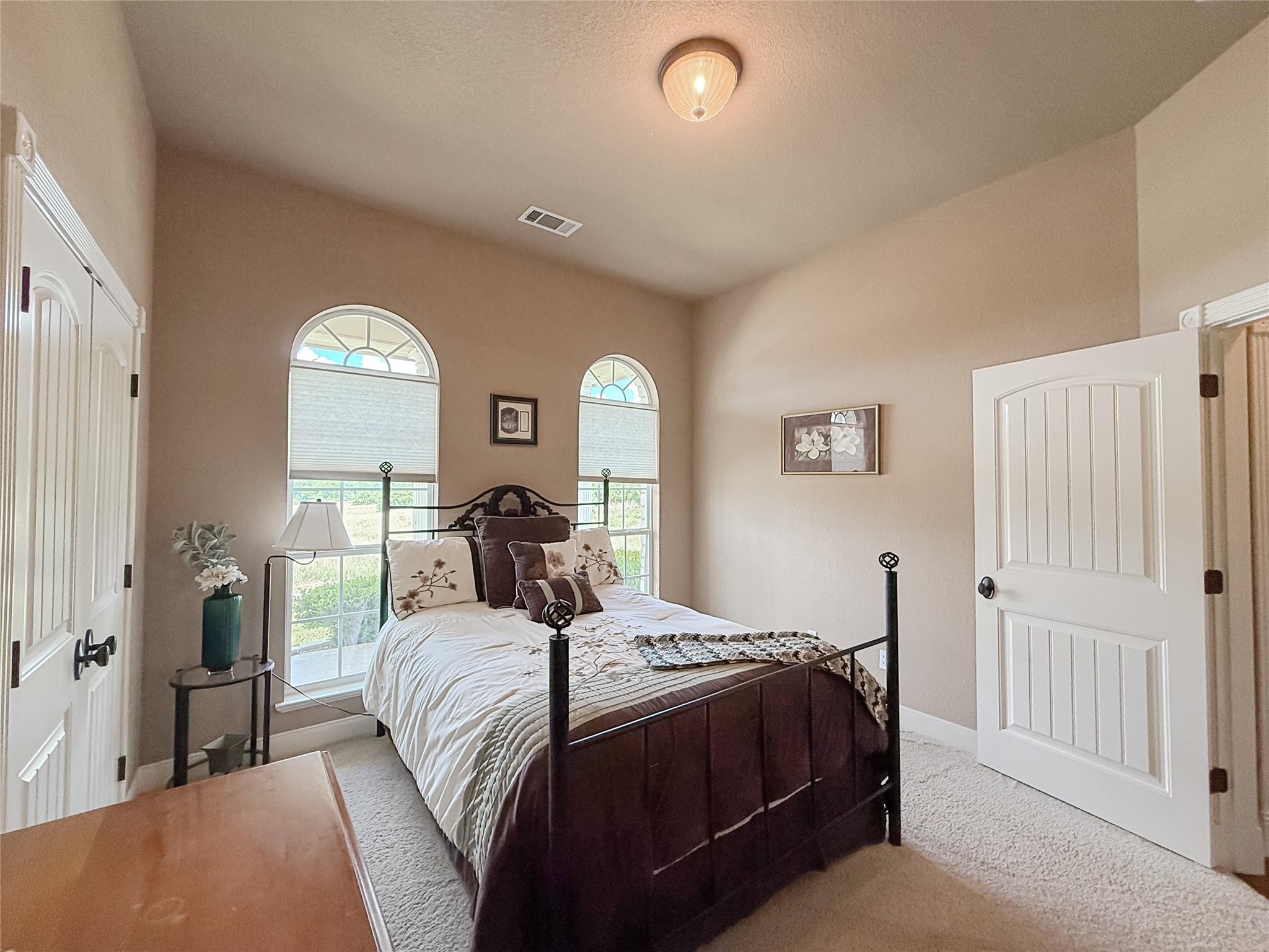 1611 W Fm 696 Lexington TX 78947