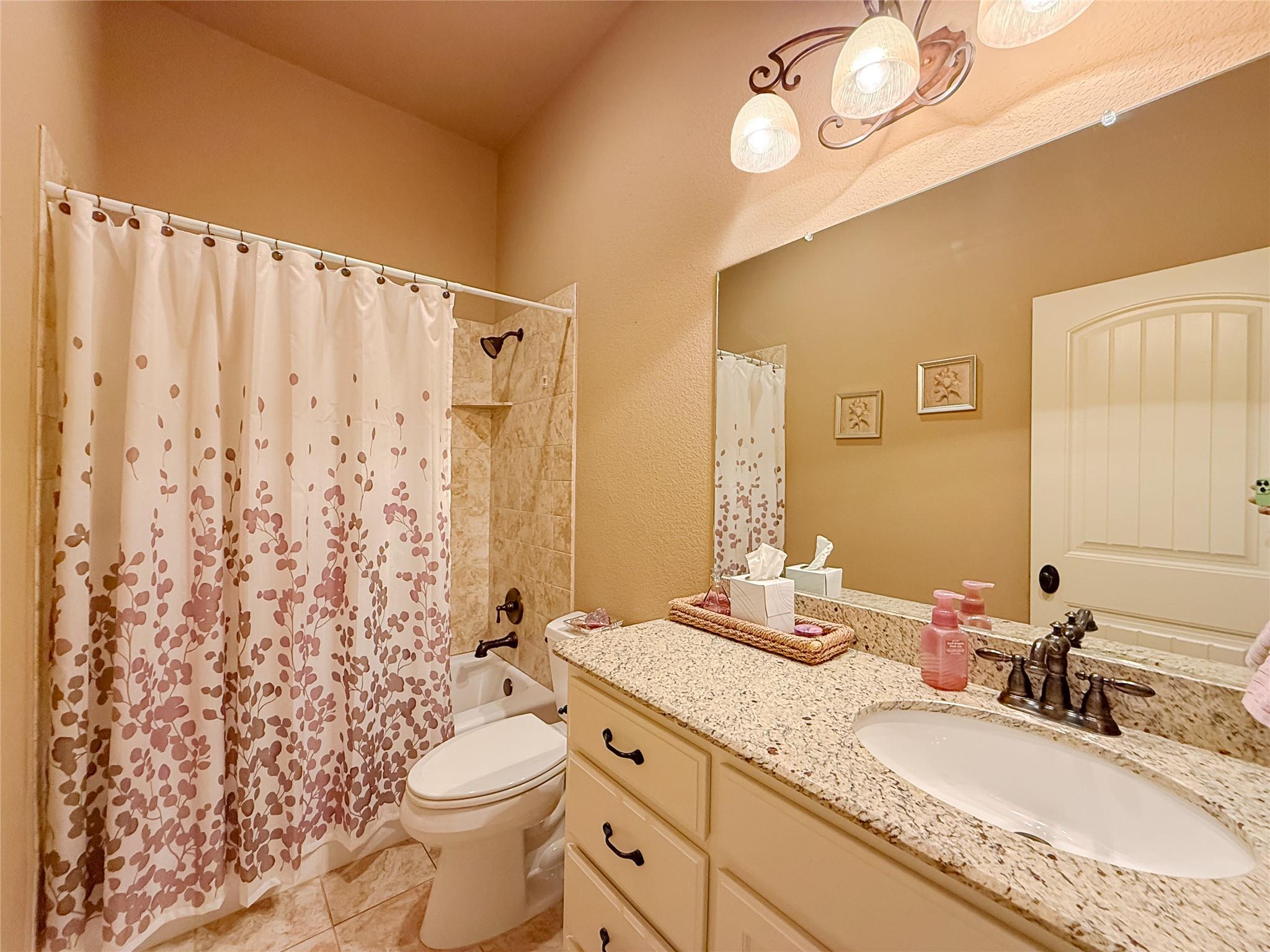 1611 W Fm 696 Lexington TX 78947