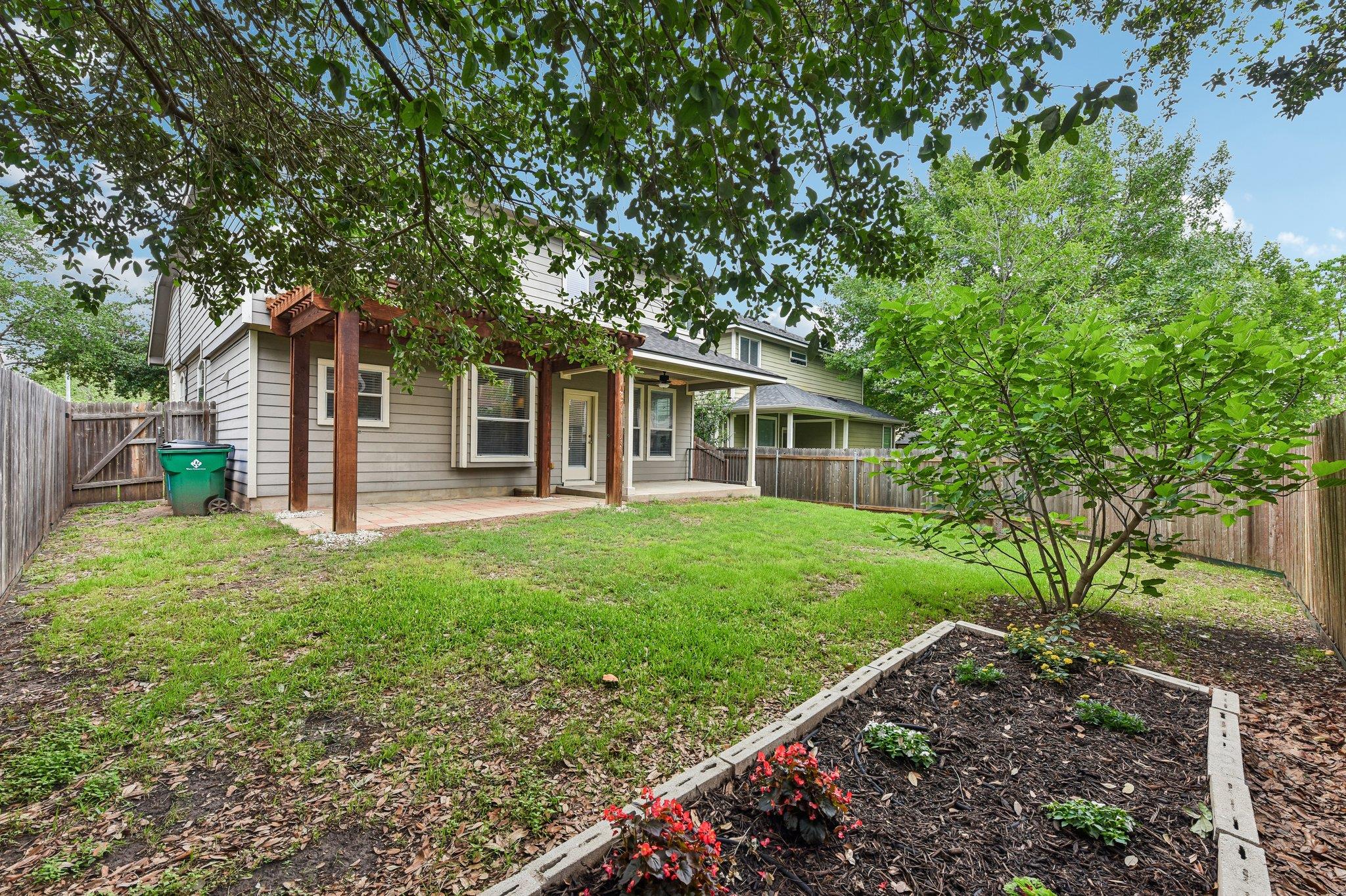 1409 Kendalia Street Austin TX 78748