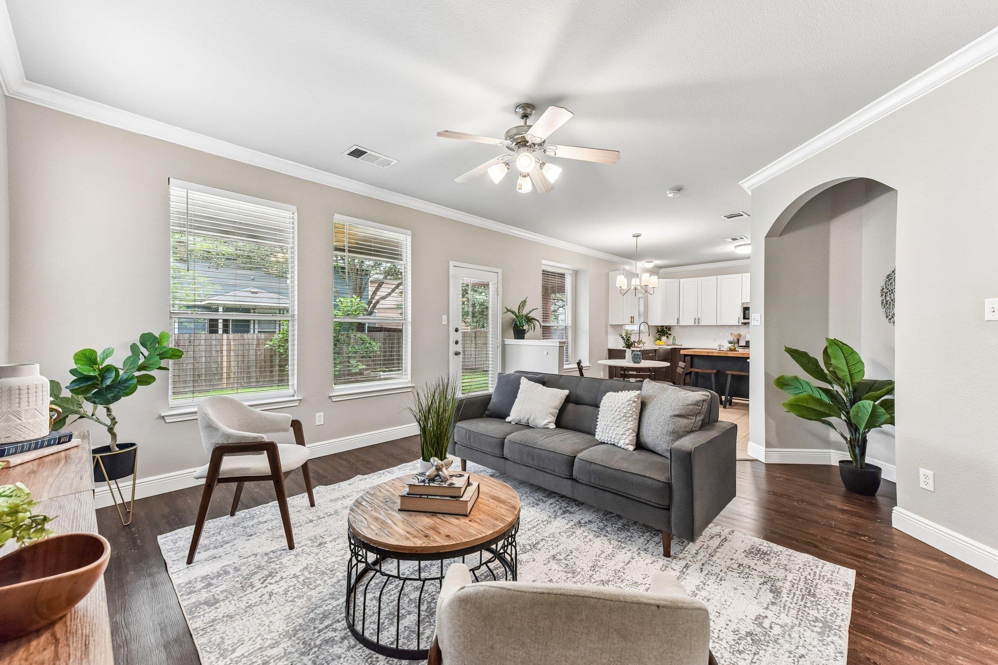 1409 Kendalia Street Austin TX 78748