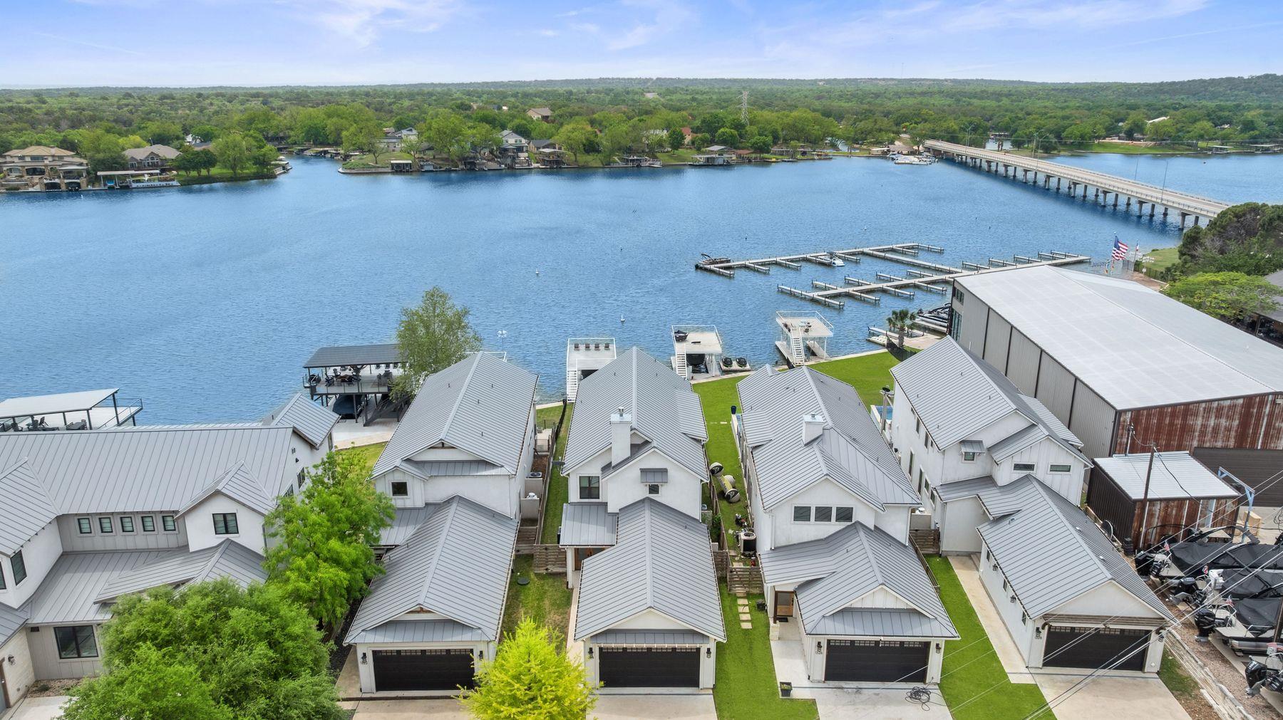 1324 Euel Moore Drive Kingsland TX 78639