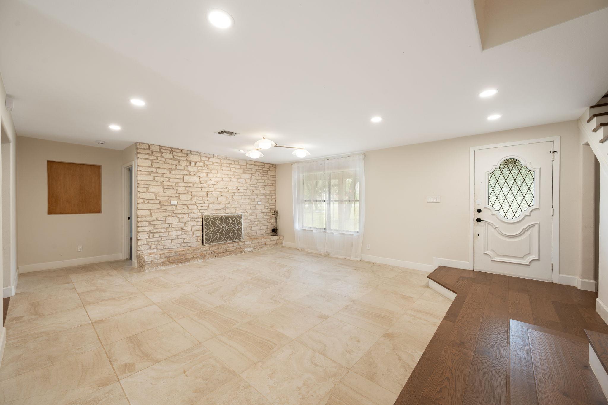 210 Waxwing Drive Buda TX 78610