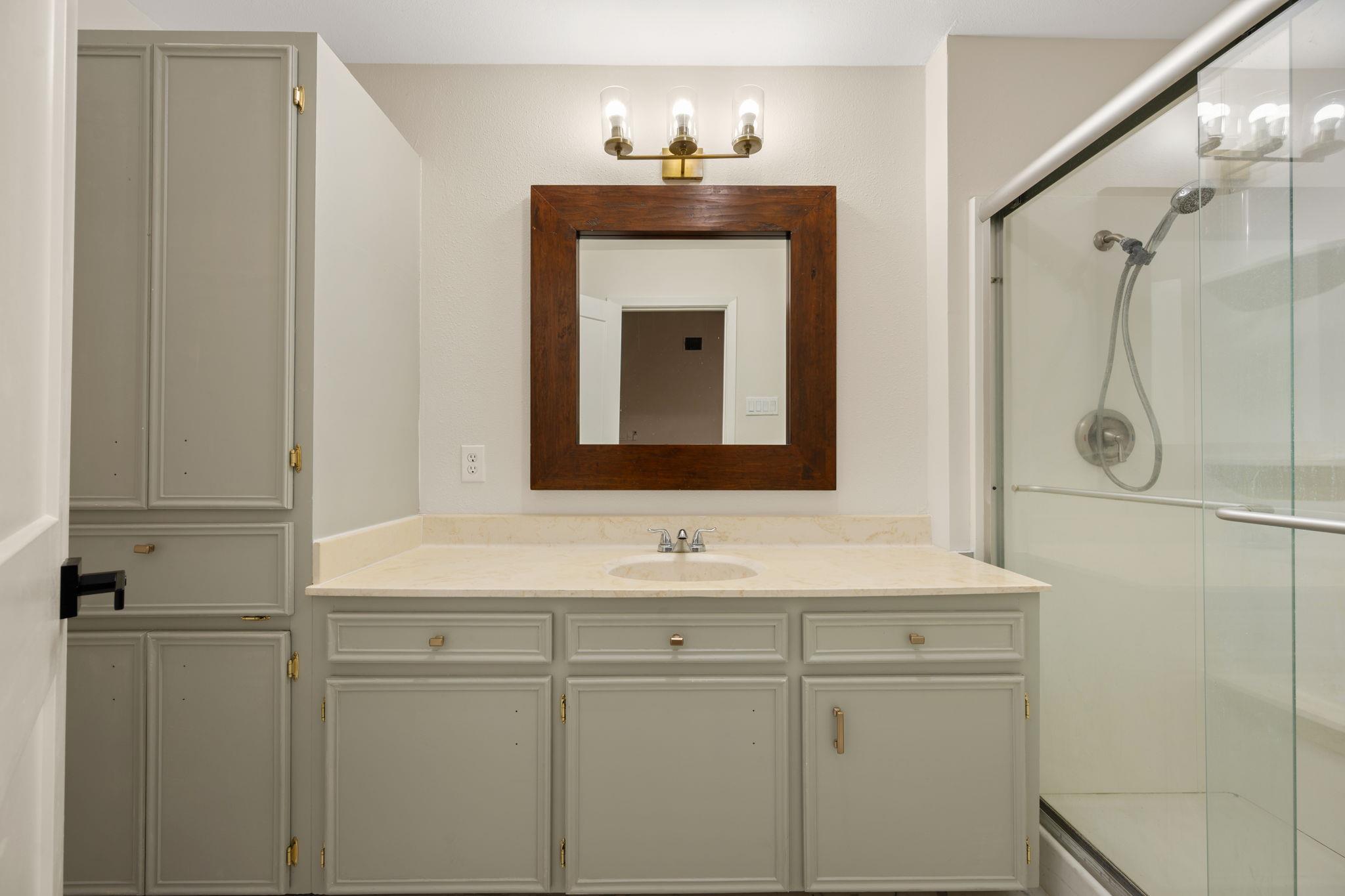 210 Waxwing Drive Buda TX 78610