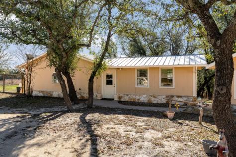 2058 Montell Road Wimberley TX 78676