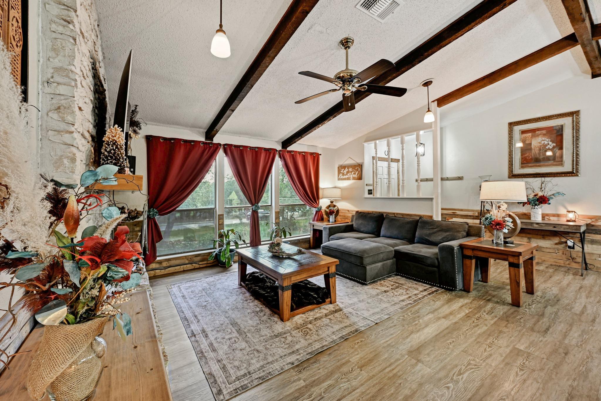 21506 Horseshoe Loop Lago Vista TX 78645