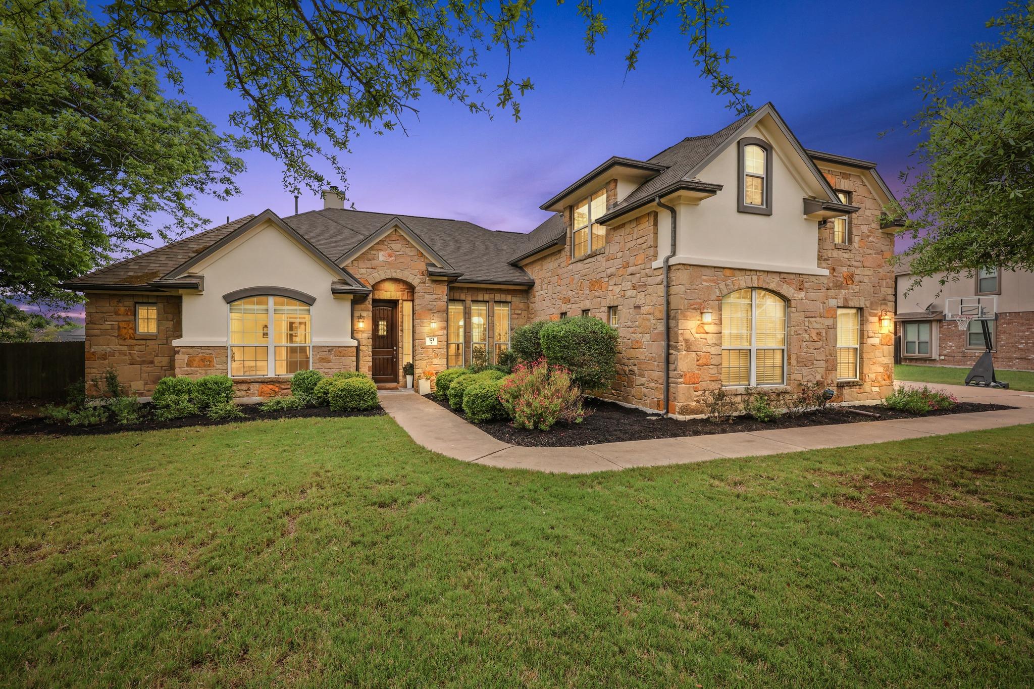 371 Stoney Point Road Austin TX 78737