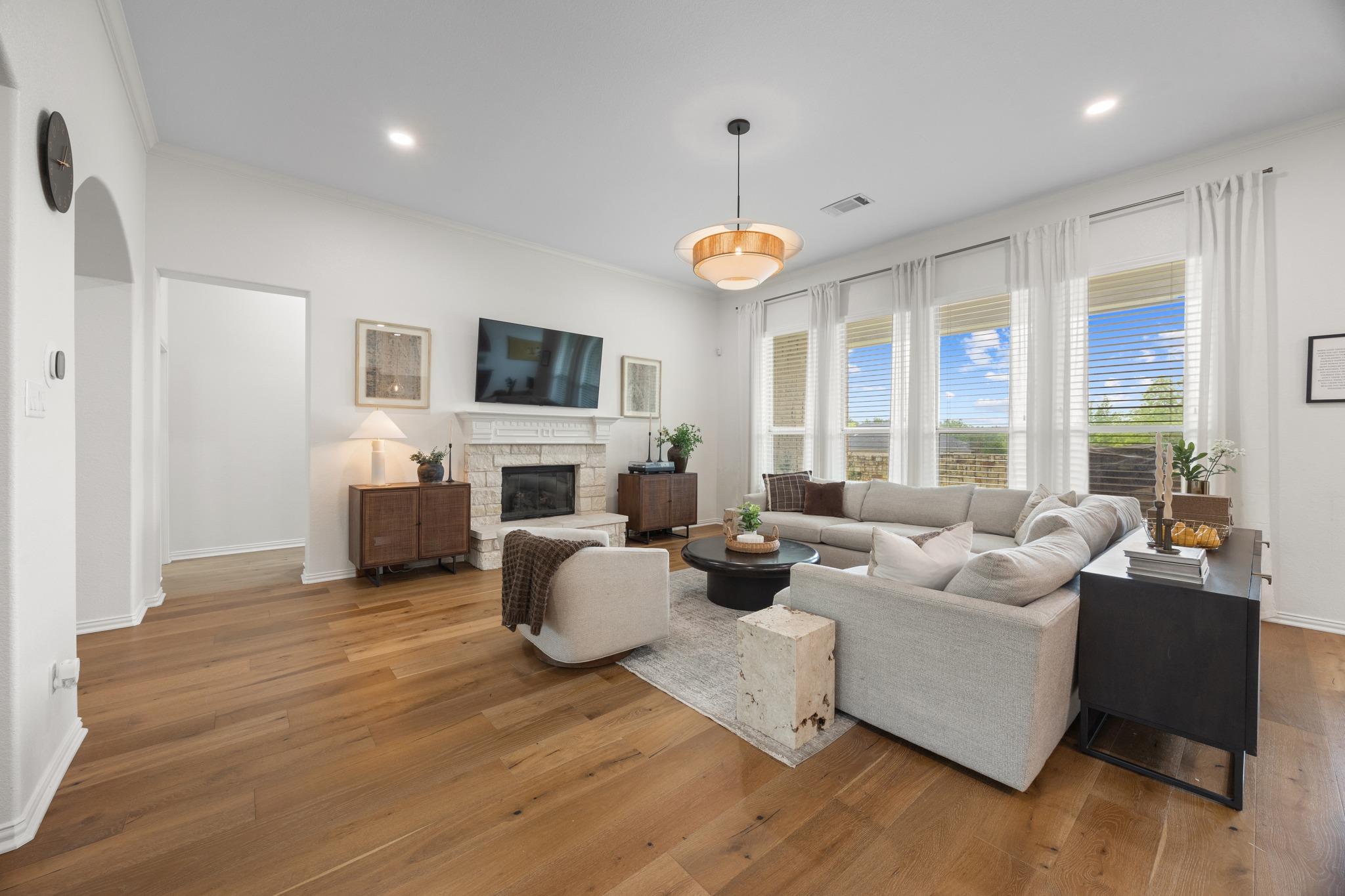 371 Stoney Point Road Austin TX 78737