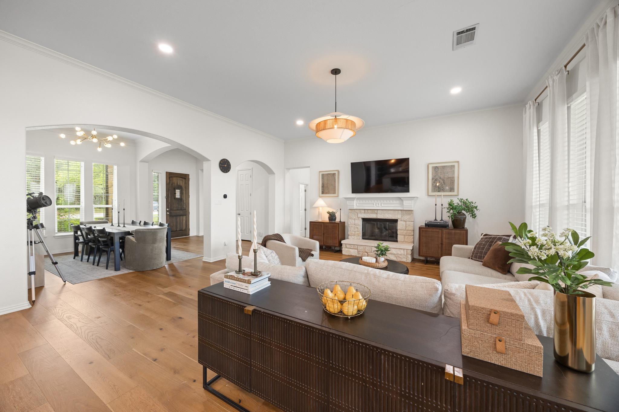 371 Stoney Point Road Austin TX 78737