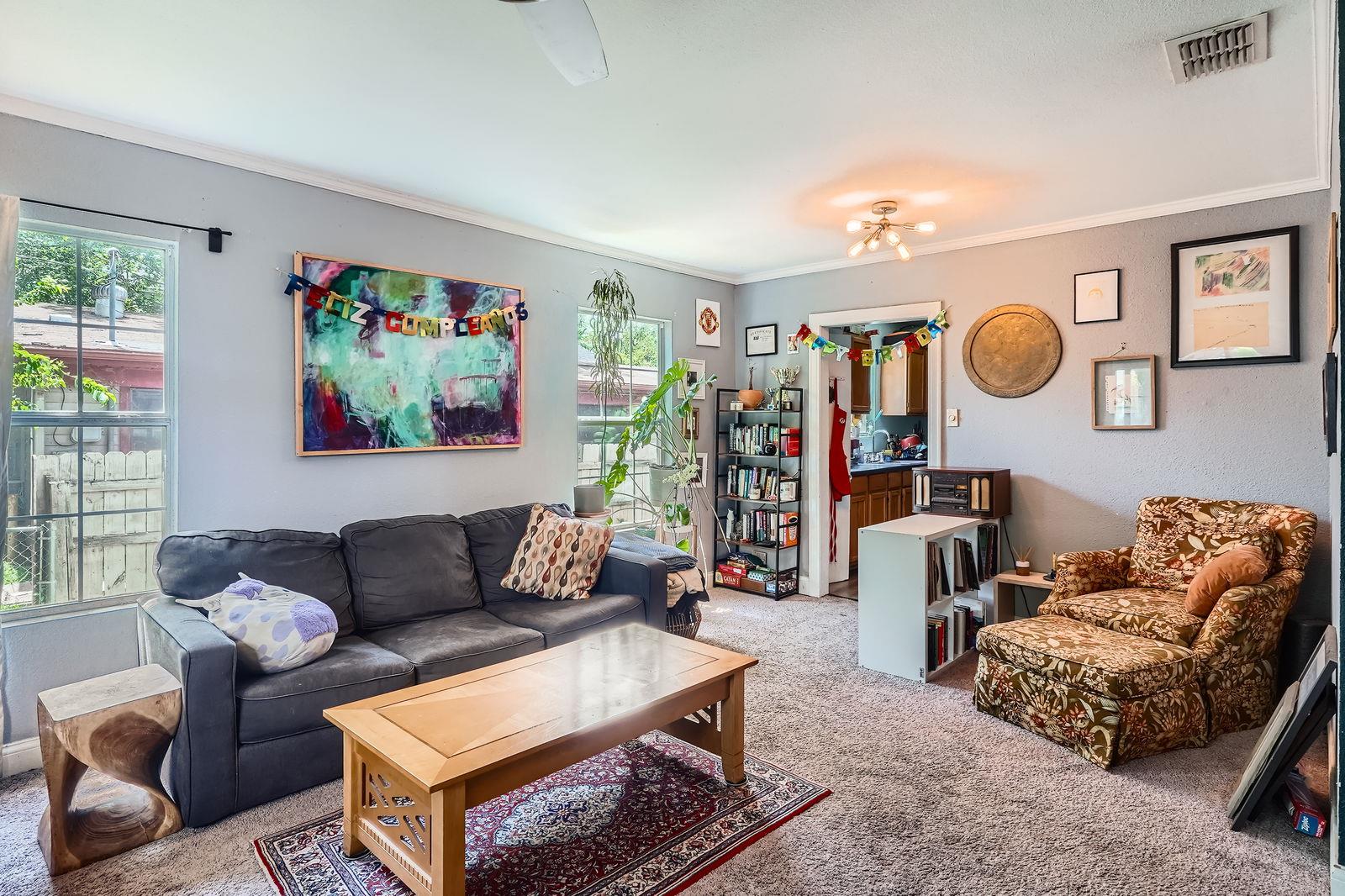 5605 Tura Lane Austin TX 78721