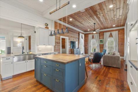 709 Hill Street Bastrop TX 78602