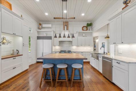 709 Hill Street Bastrop TX 78602