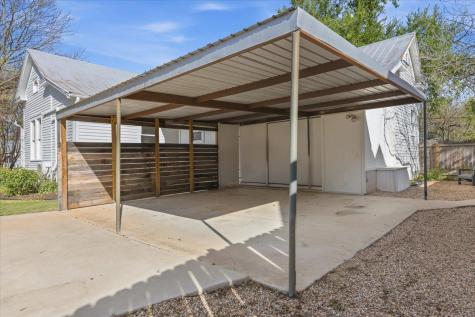 709 Hill Street Bastrop TX 78602