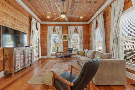 709 Hill Street Bastrop TX 78602