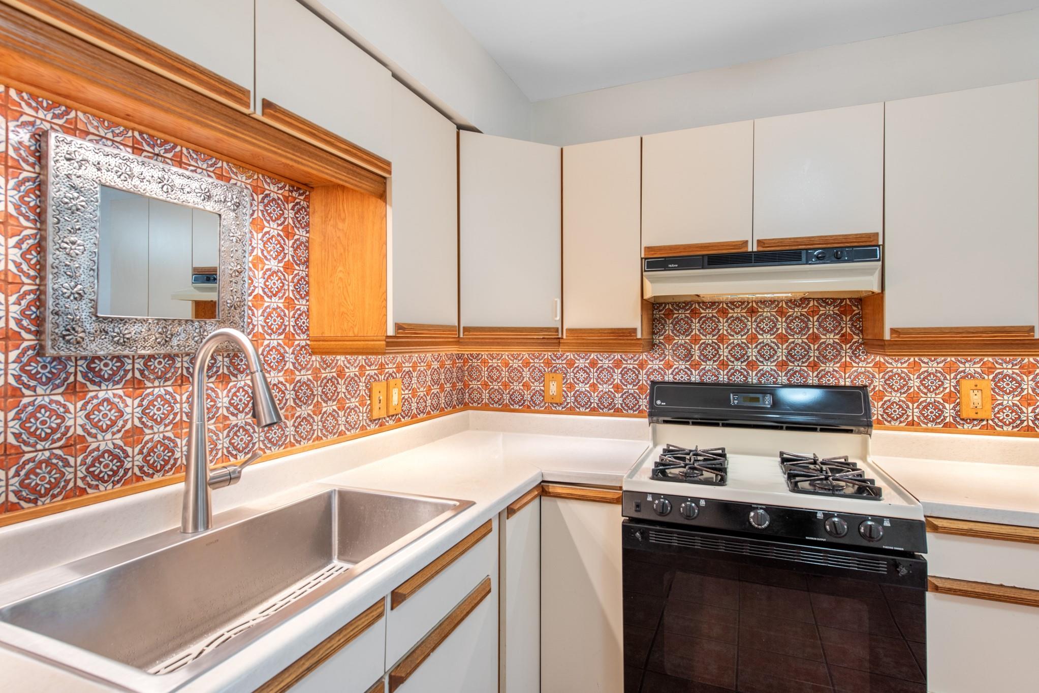 204 La Vista Street Austin TX 78704