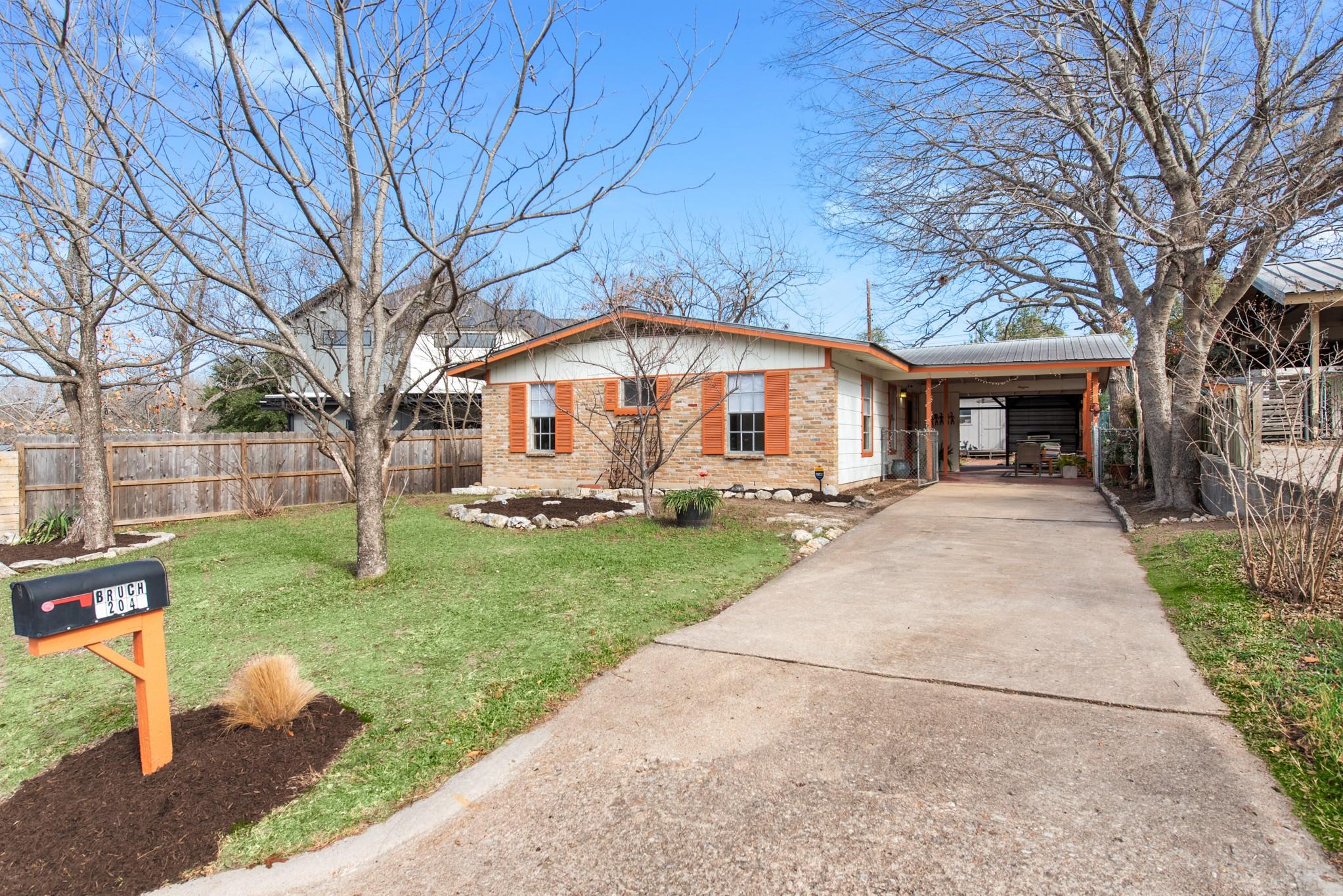 204 La Vista Street Austin TX 78704