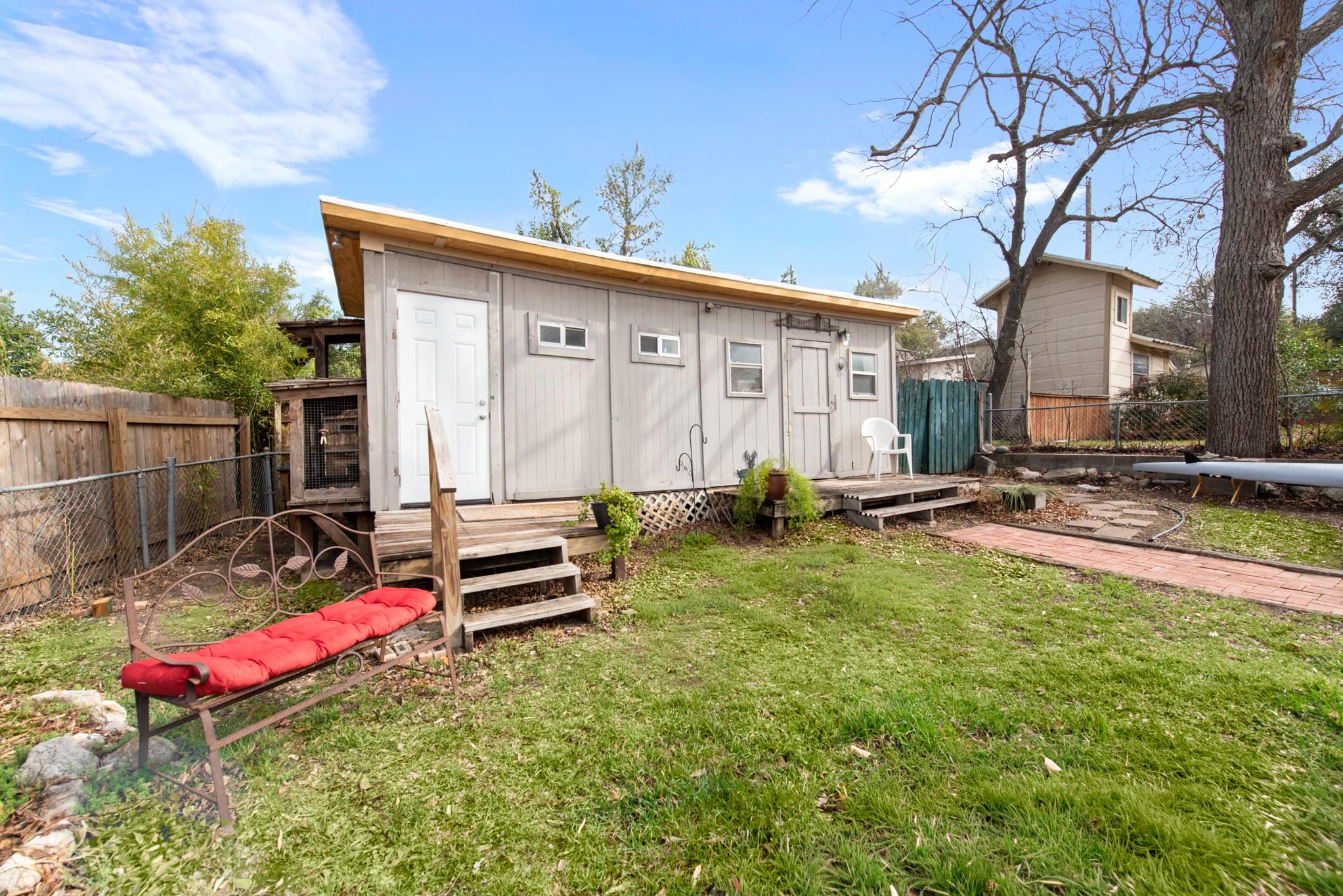 204 La Vista Street Austin TX 78704