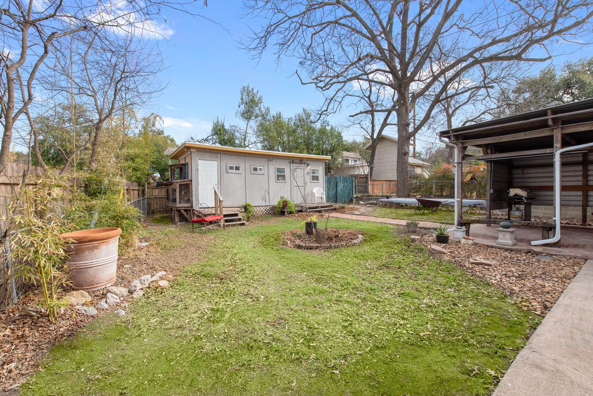 204 La Vista Street Austin TX 78704