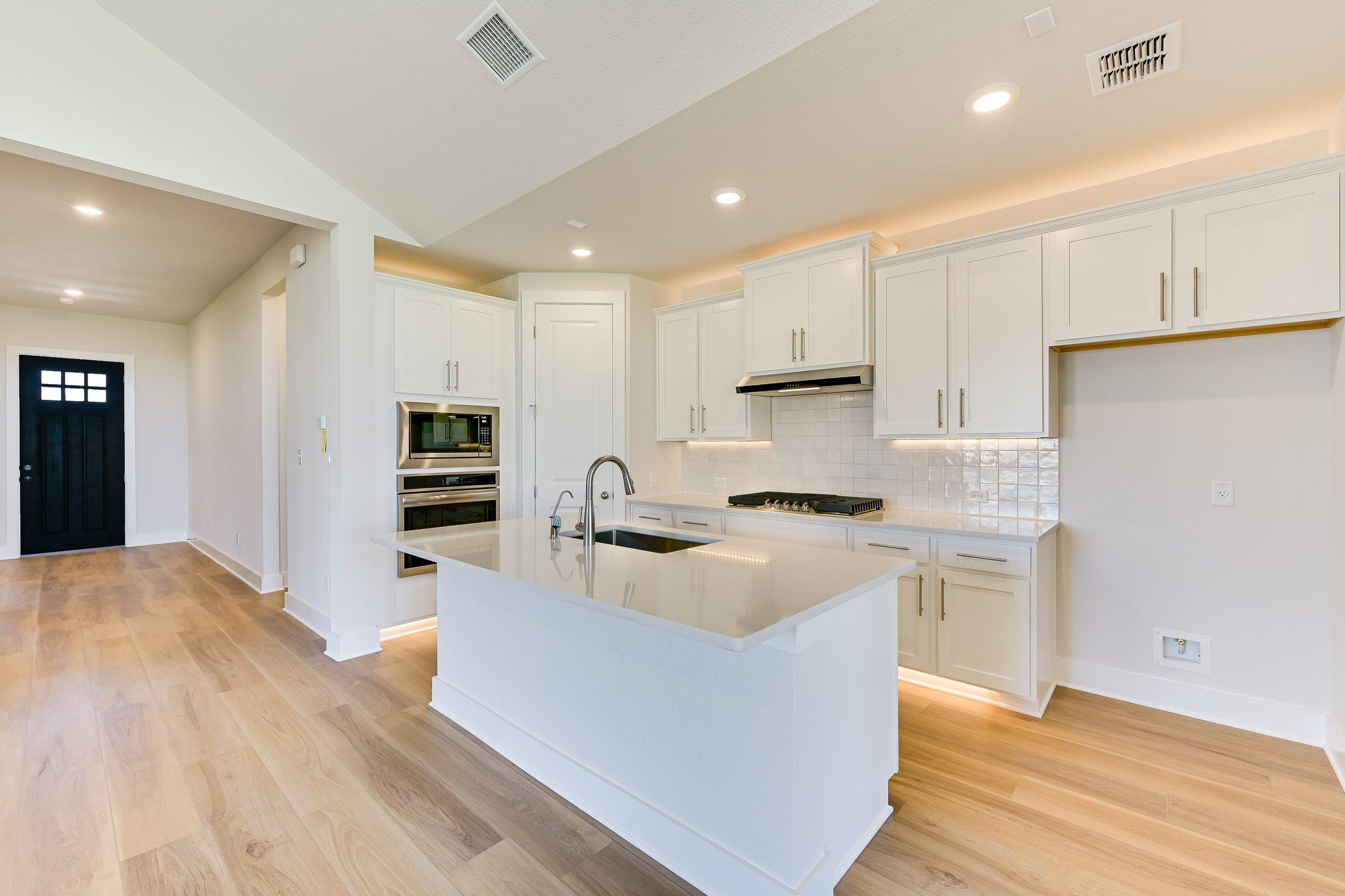 427 Fountain Grass Drive San Marcos TX 78666