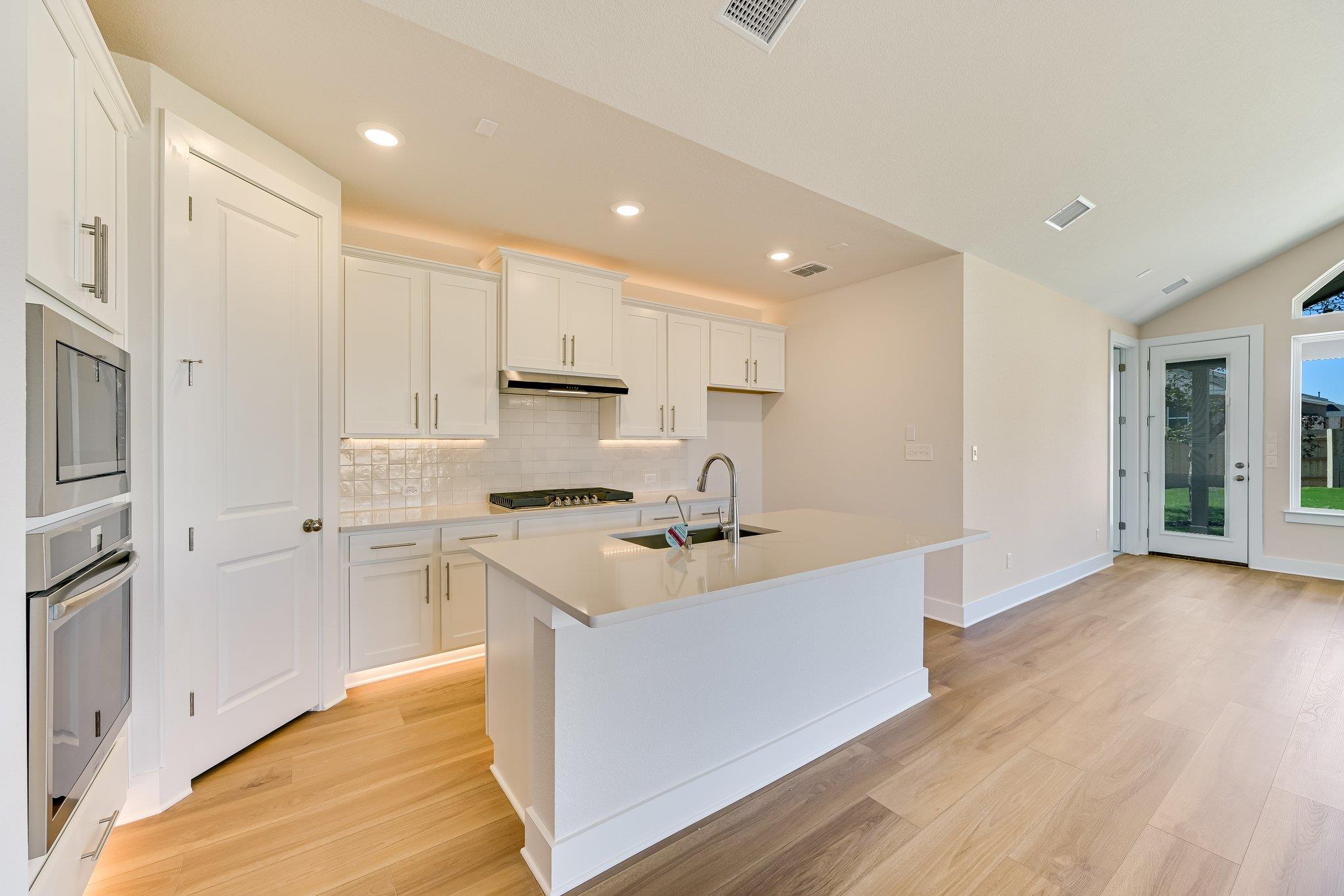 427 Fountain Grass Drive San Marcos TX 78666